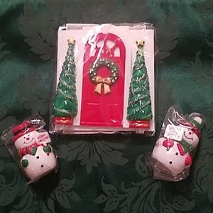 New 3 piece Christmas snowman salt/pepper shaker